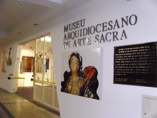 Museu-arte-sacra-rj
