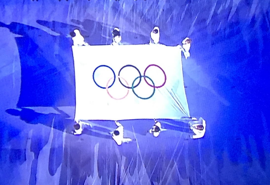 Entrada da Bandeira Olímpica.